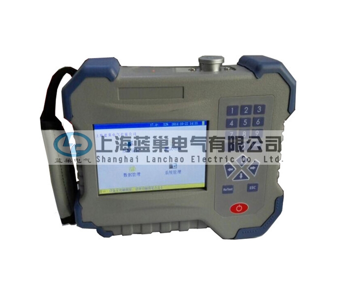 該儀表通過在線測(cè)試，能顯示并記錄多組電池電壓、內(nèi)阻、連接條電阻等電池重要參數(shù)，精確有效地判別電池優(yōu)良狀況，并可與計(jì)算機(jī)及專用電池?cái)?shù)據(jù)分析軟件一起構(gòu)成智能測(cè)試設(shè)備，進(jìn)一步跟蹤電池的衰變趨勢(shì)，并提前報(bào)警，以利于工程技術(shù)及管理人員酌情處理.