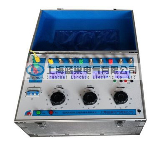 LCDL-200III三相電流發(fā)生器（簡(jiǎn)稱三相升流器），我公司自行研制開(kāi)發(fā)的測(cè)試設(shè)備，它集國(guó)內(nèi)外同類產(chǎn)品的優(yōu)點(diǎn)于一身，采用數(shù)控技術(shù)，抗干擾能力強(qiáng)，和上一代升流器相比，由于采用低功耗、大容量的自藕調(diào)壓器和高導(dǎo)磁率鐵芯制作的變流器。